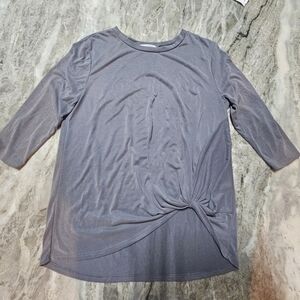 Green Envelope LA Gray Twist Front Long Sleeve Top Size Medium